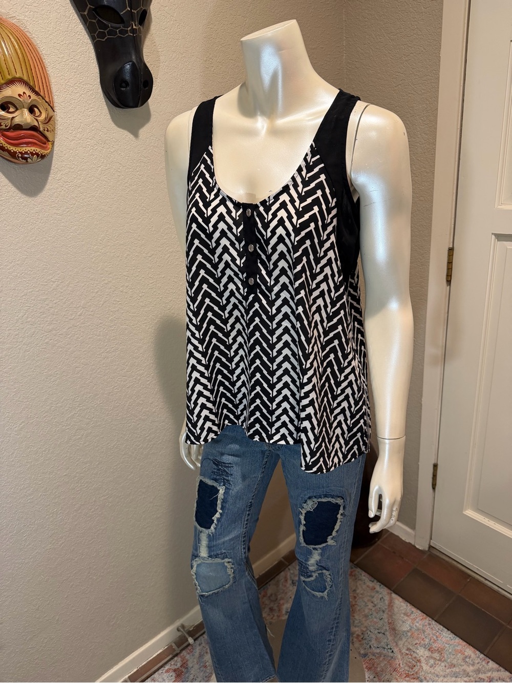 Y2K Charming Charlie Black & White Chevron Button-Front Tank
